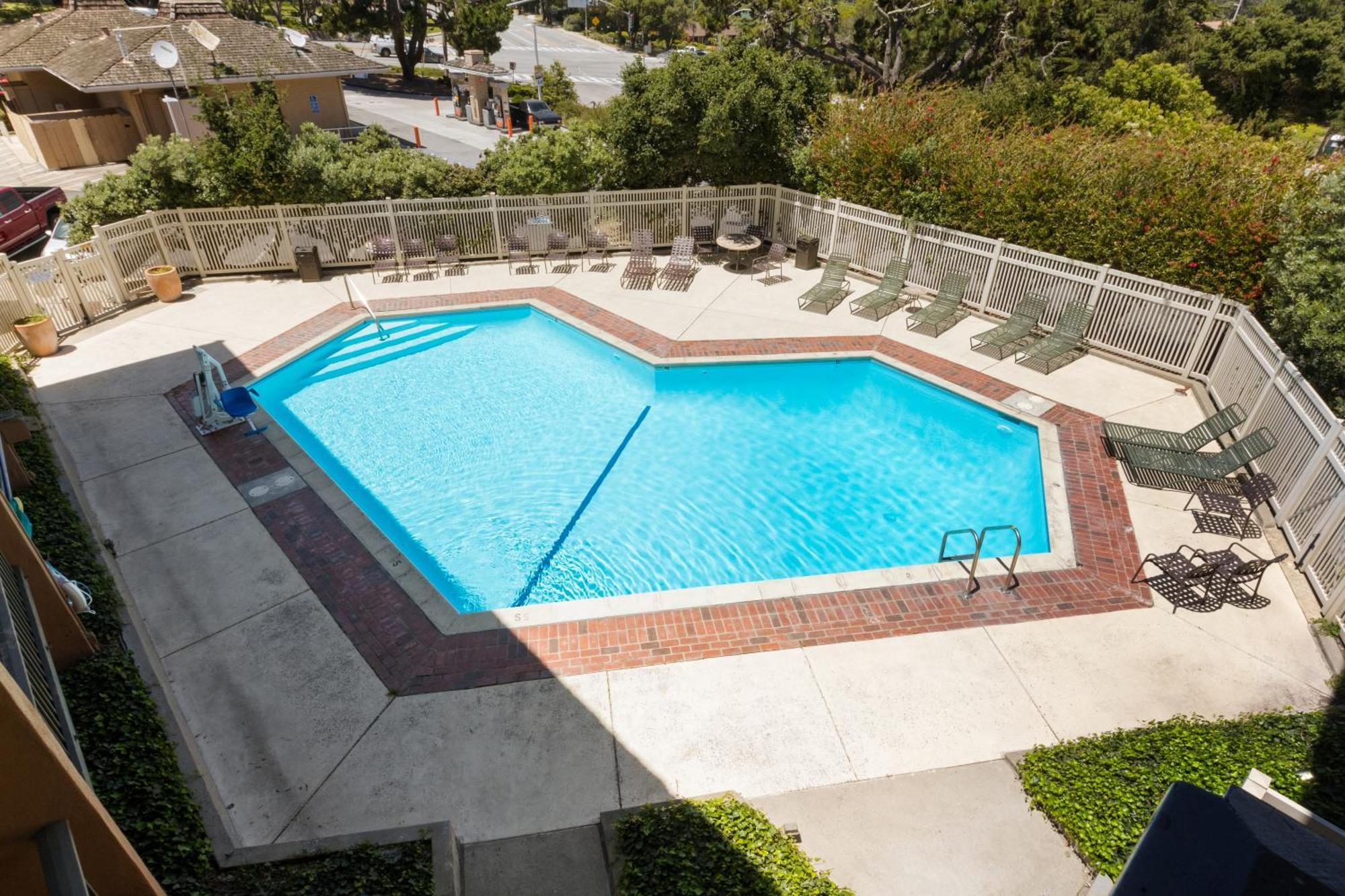 Motel Red Lion Monterey