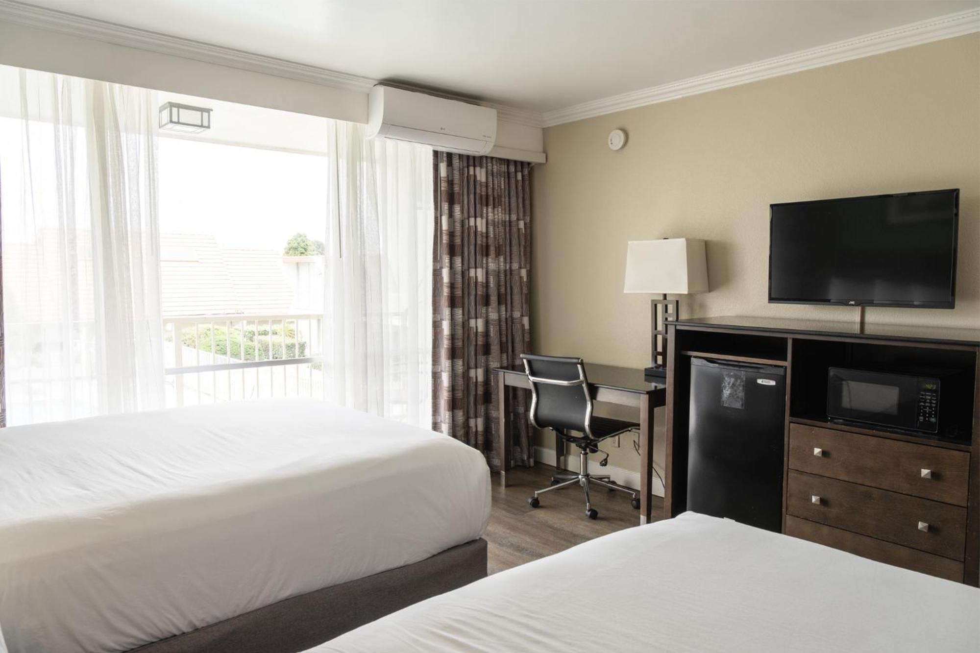 Hotel Travelodge By Wyndham Bay Monterey