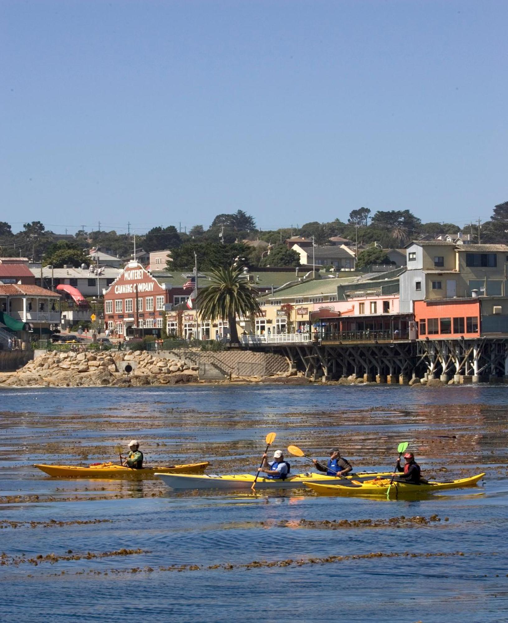 Bay 4* Monterey