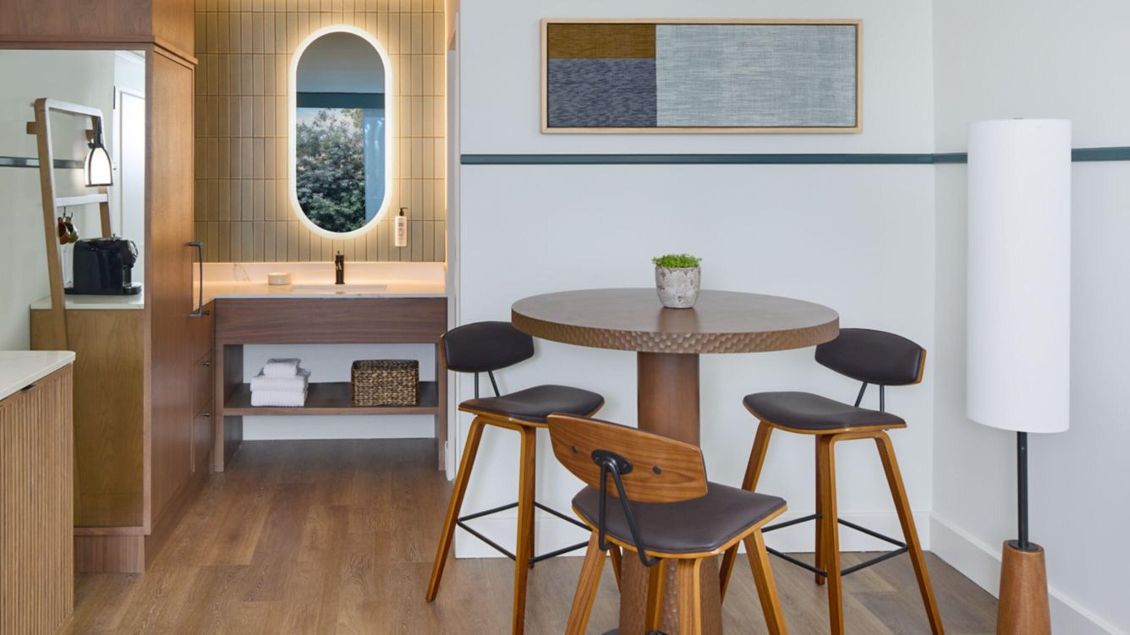 Hotel, A Tribute Portfolio Hotel 4*