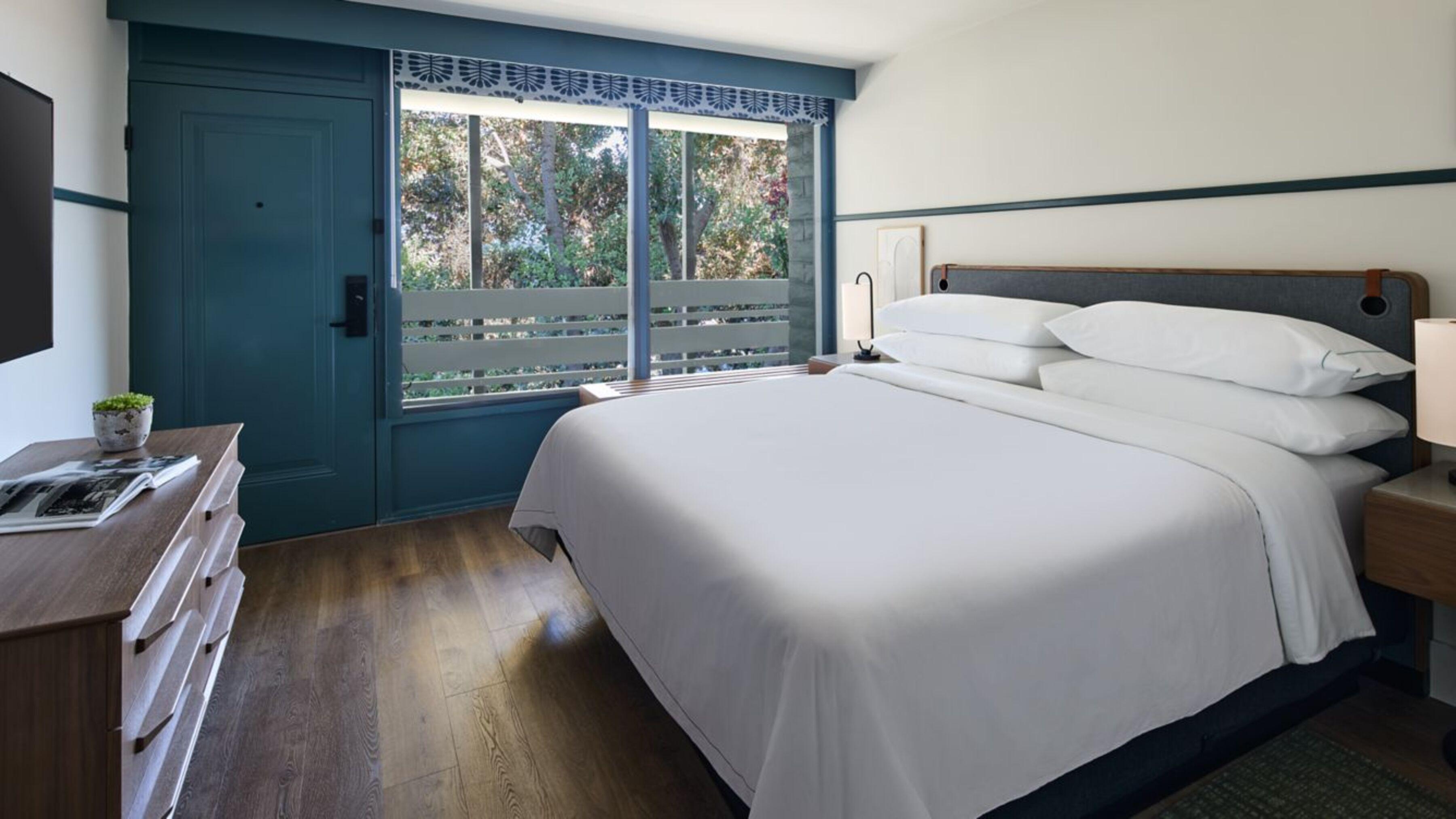 Hotel, A Tribute Portfolio Hotel Monterey