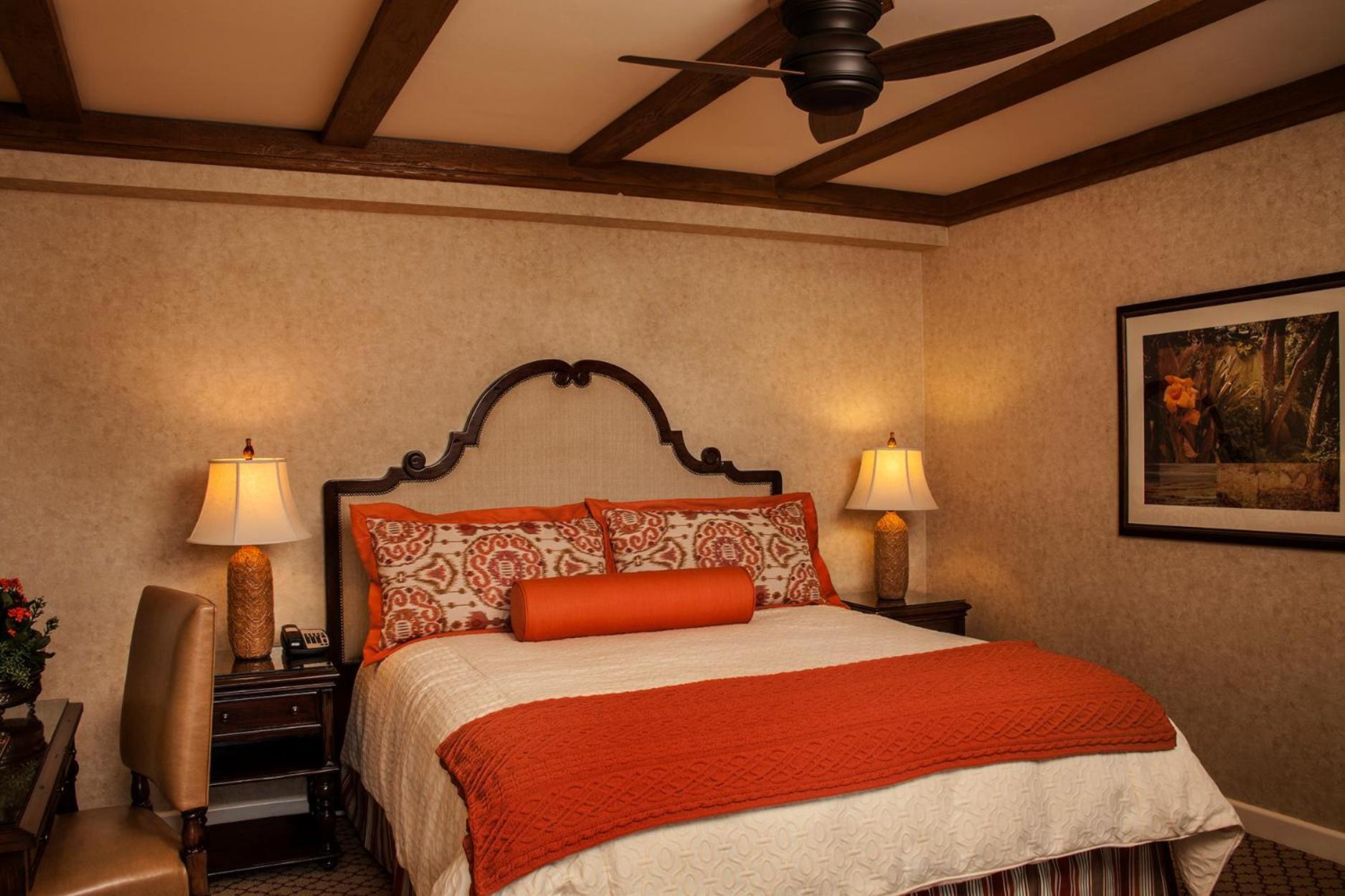 Casa Munras Garden & Monterey