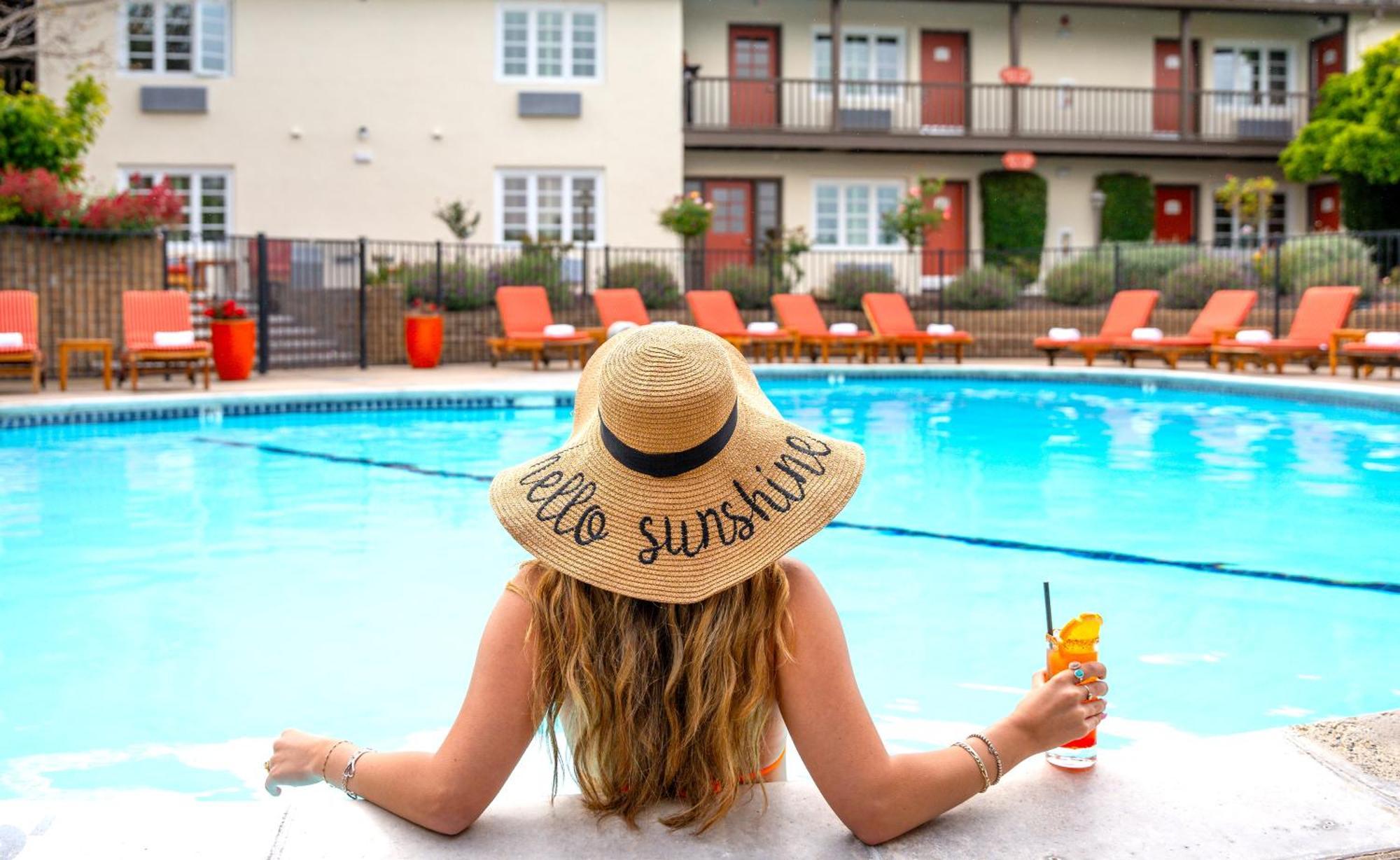 Casa Munras Garden & Monterey