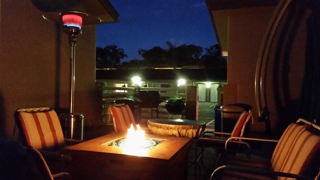 Motel Lone Oak 2*