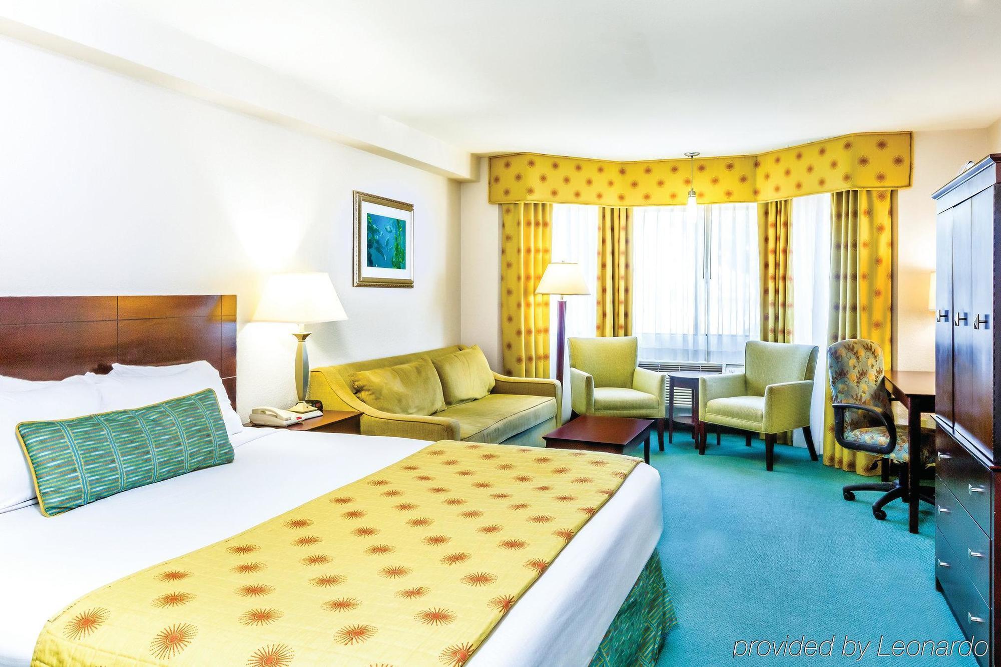 Hampton Hotel