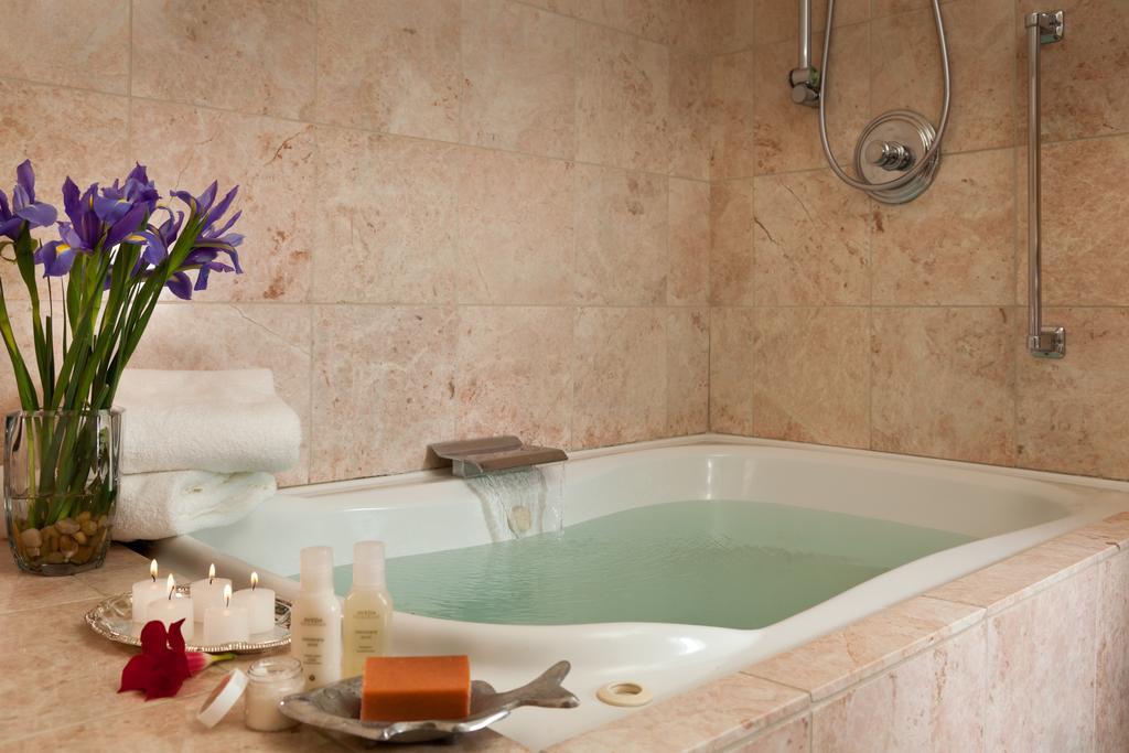 Bed & Breakfast Old 5*