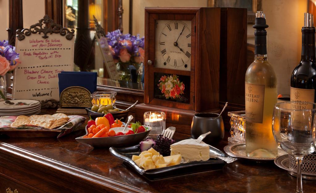 Old Bed & Breakfast 5*