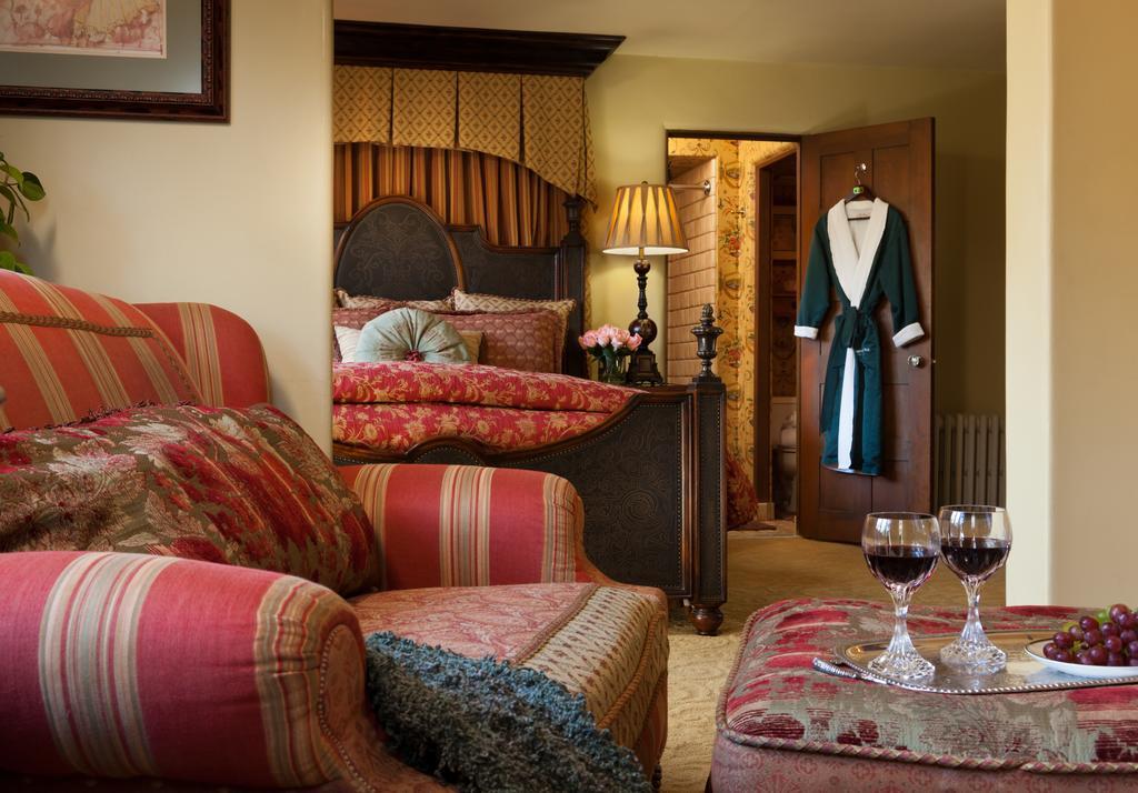 Old Bed & Breakfast