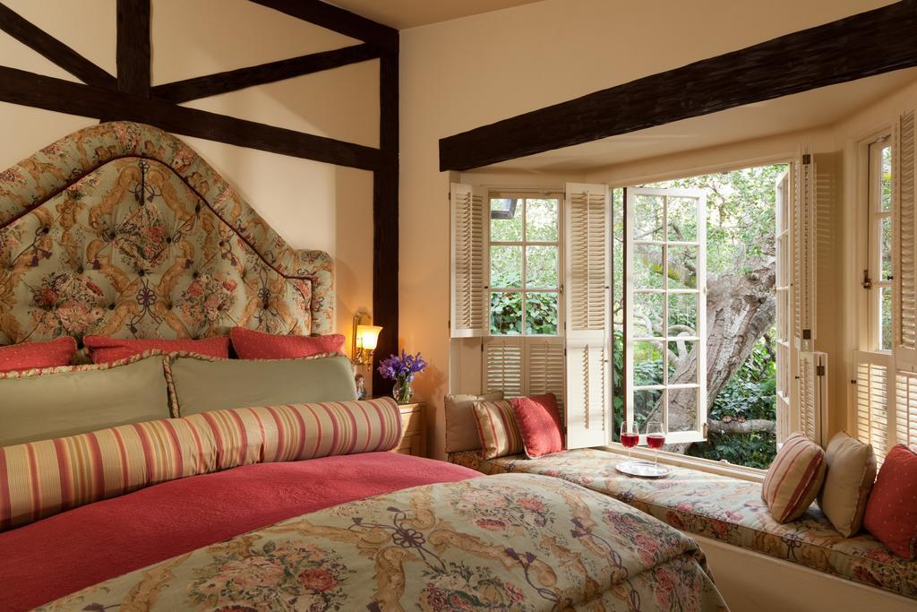 Old Bed & Breakfast