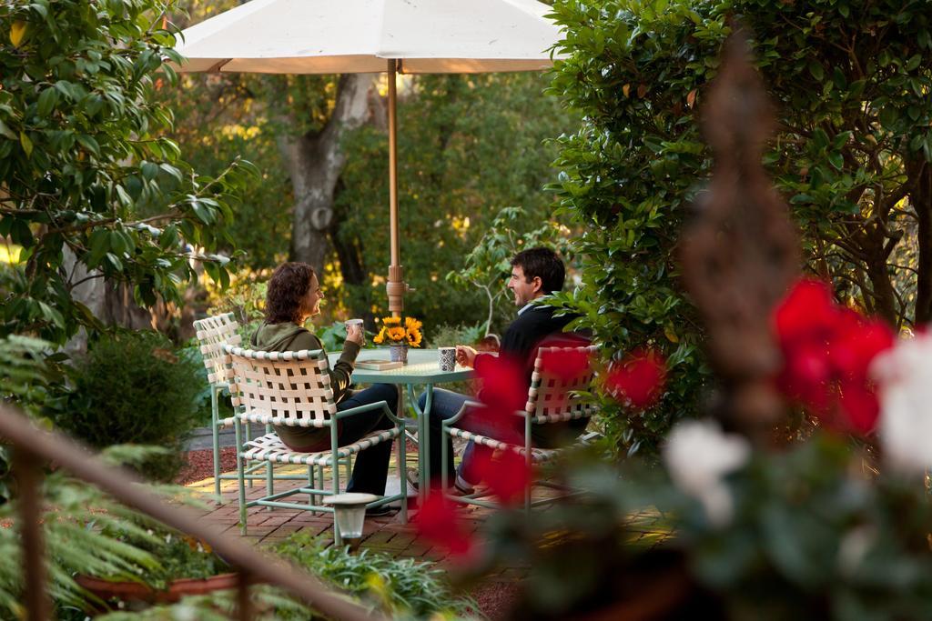 Bed & Breakfast Old 5*