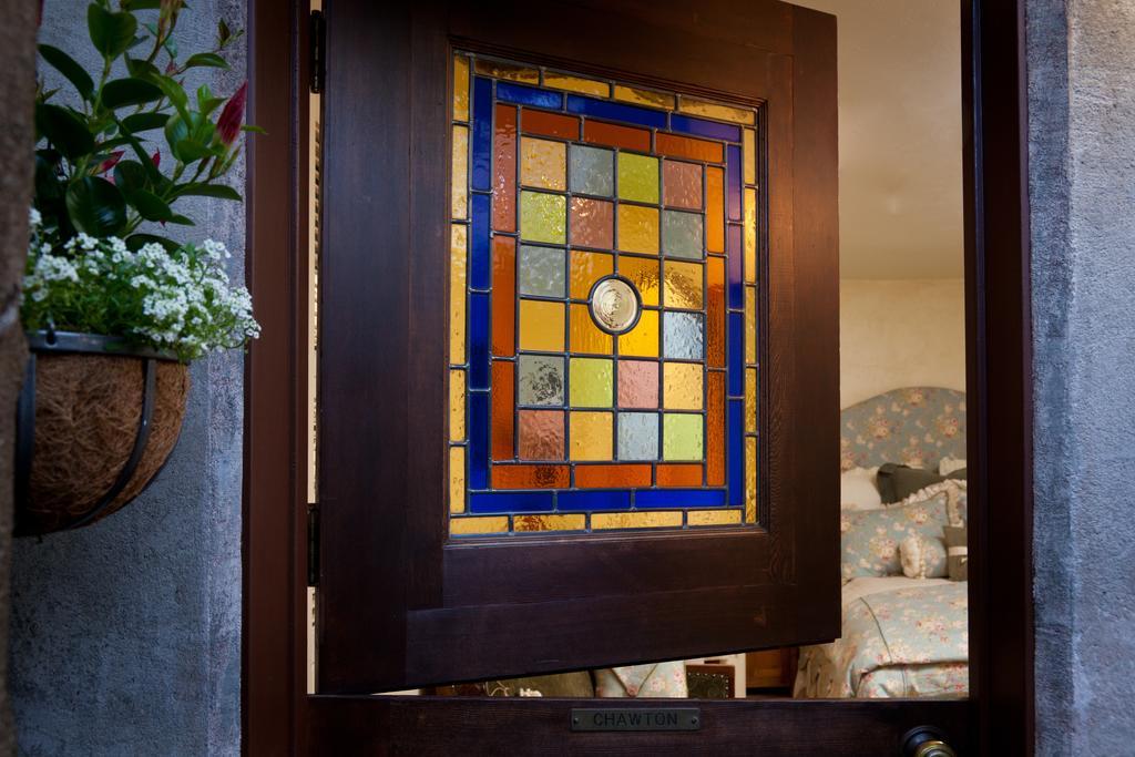 Old Bed & Breakfast 5*