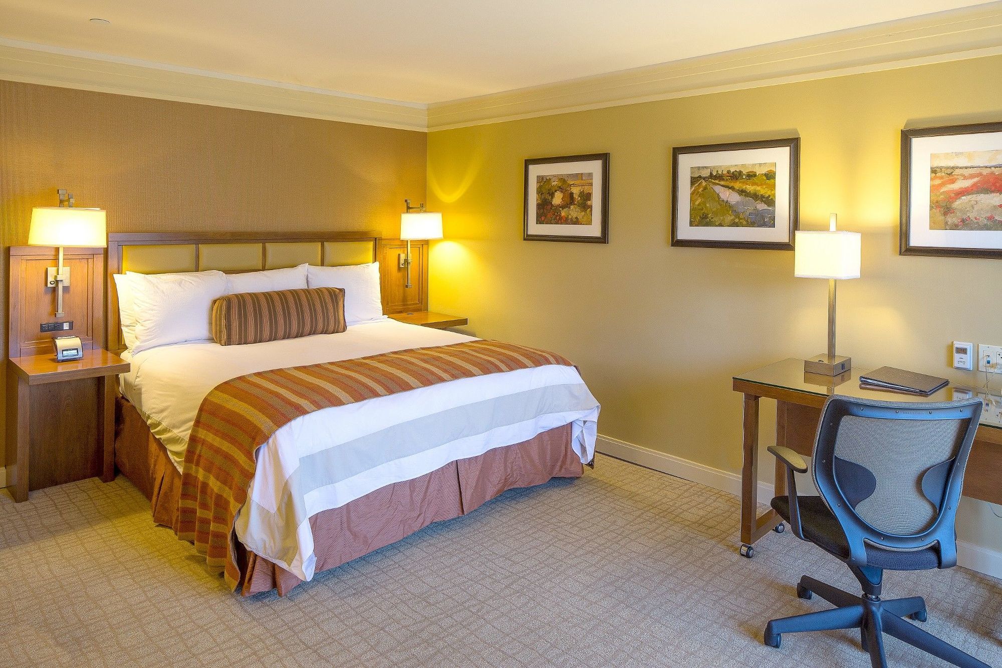 Hotel Abrego Monterey