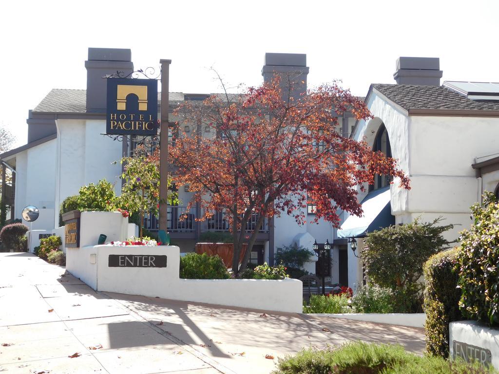 Hotel Pacific 4*