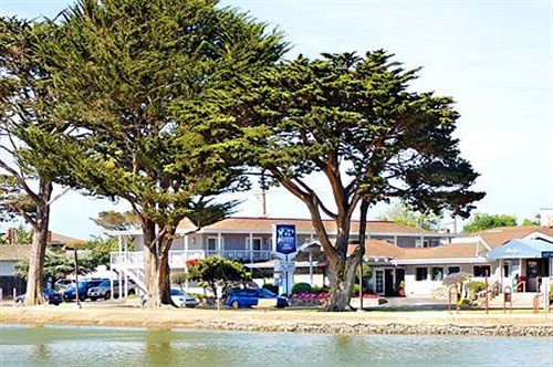 Bay Hotel