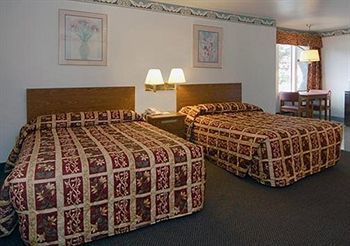 Fairgrounds Inn Monterey