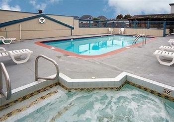 Fairgrounds Inn