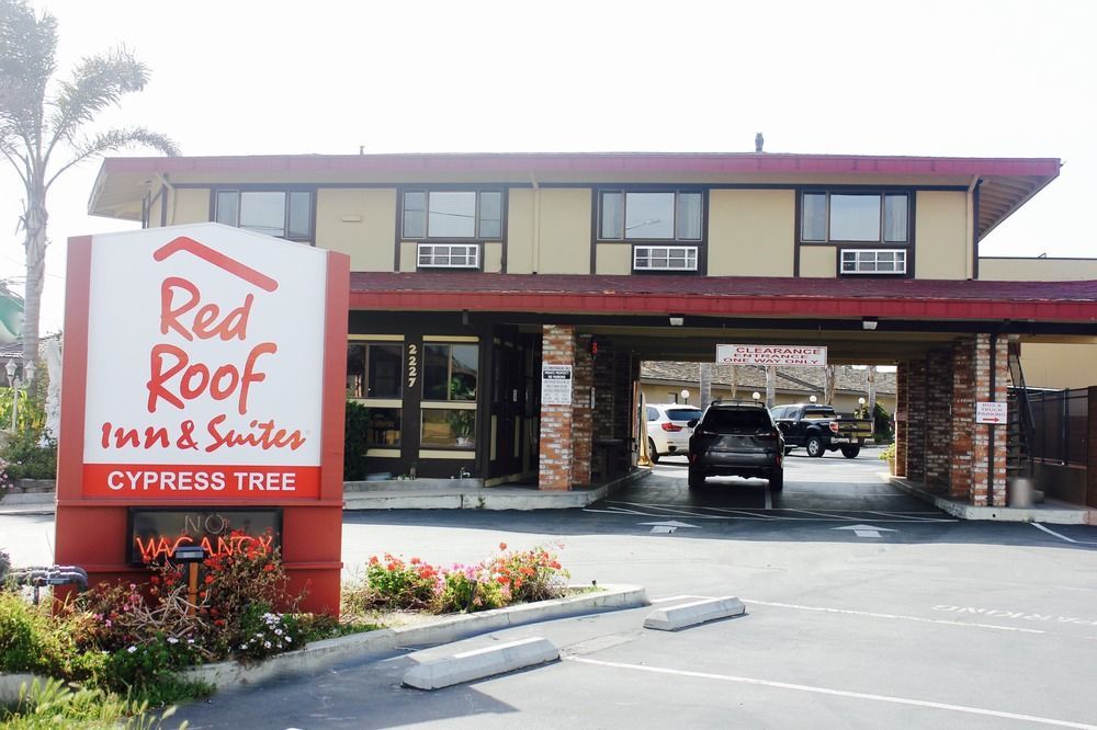 Red Roof & Motel Monterey