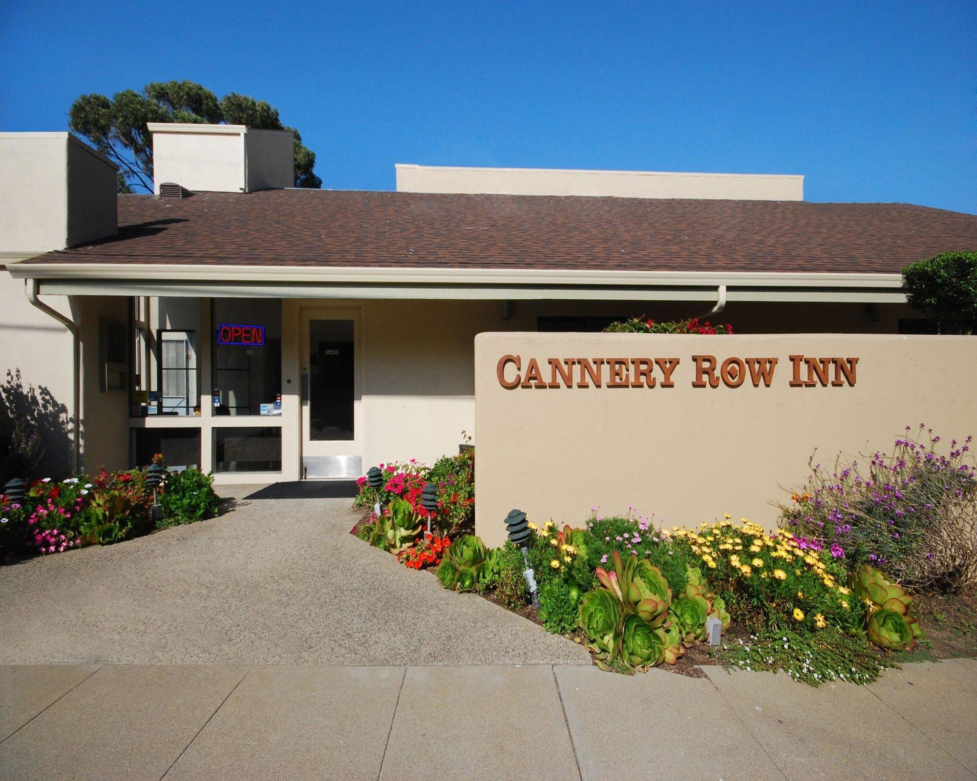 Hotel Cannery Row 2*