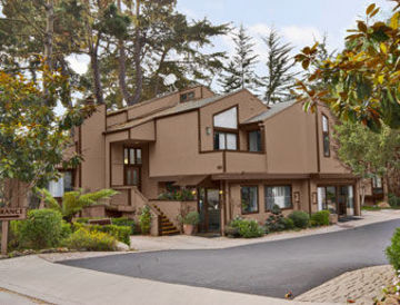 Howard Johnson Monterey