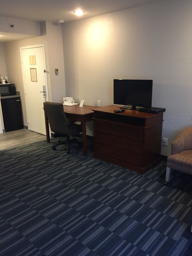 Days By Wyndham Downtown Motel 2*