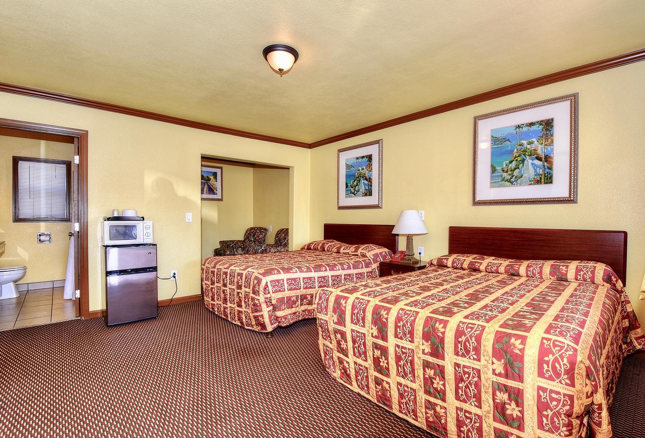 Bayside Motel 2*