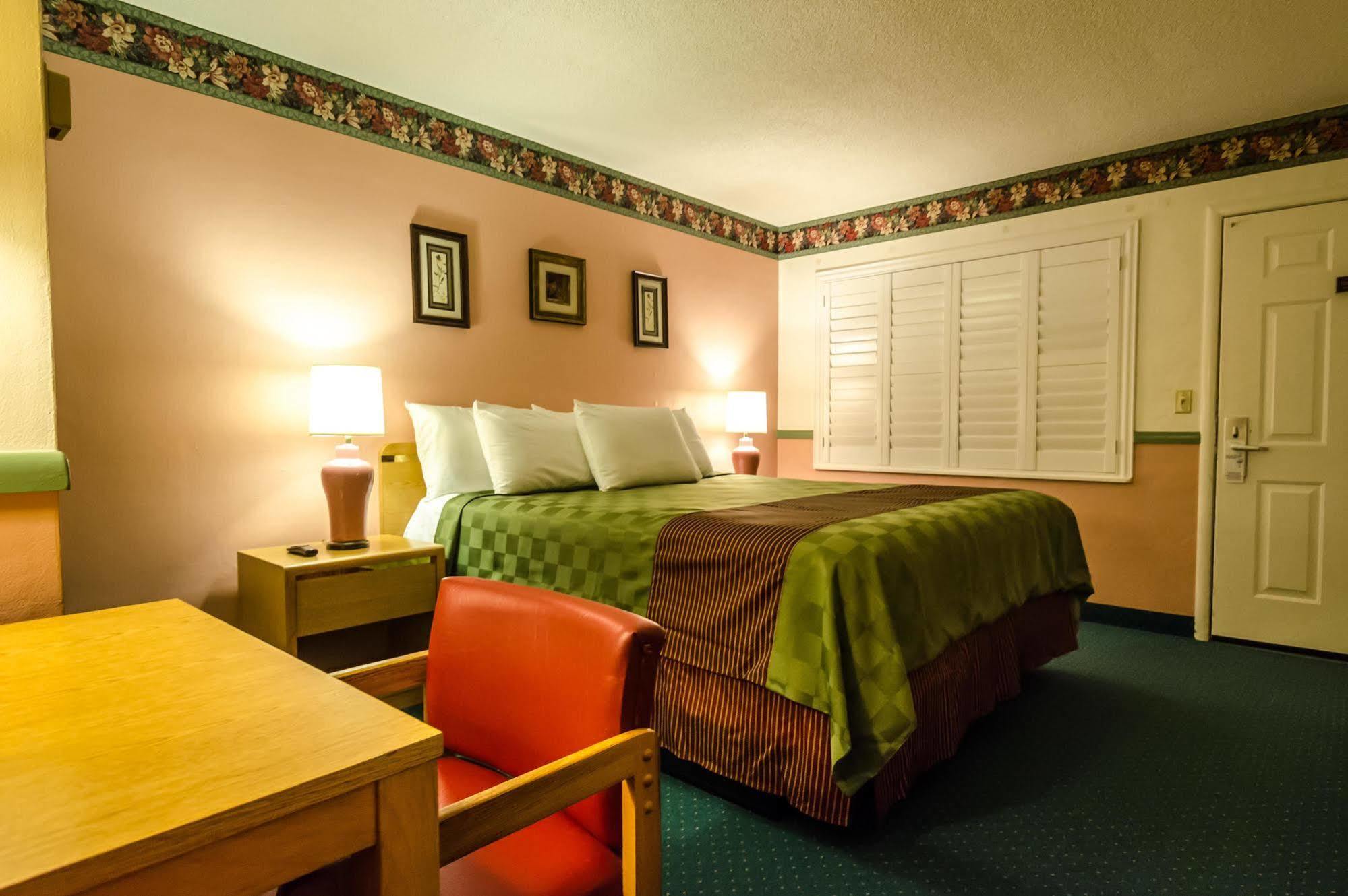 Motel Padre Oaks 2*