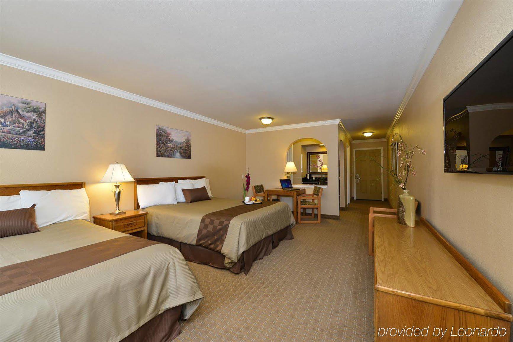 Stage Coach Motel 3*