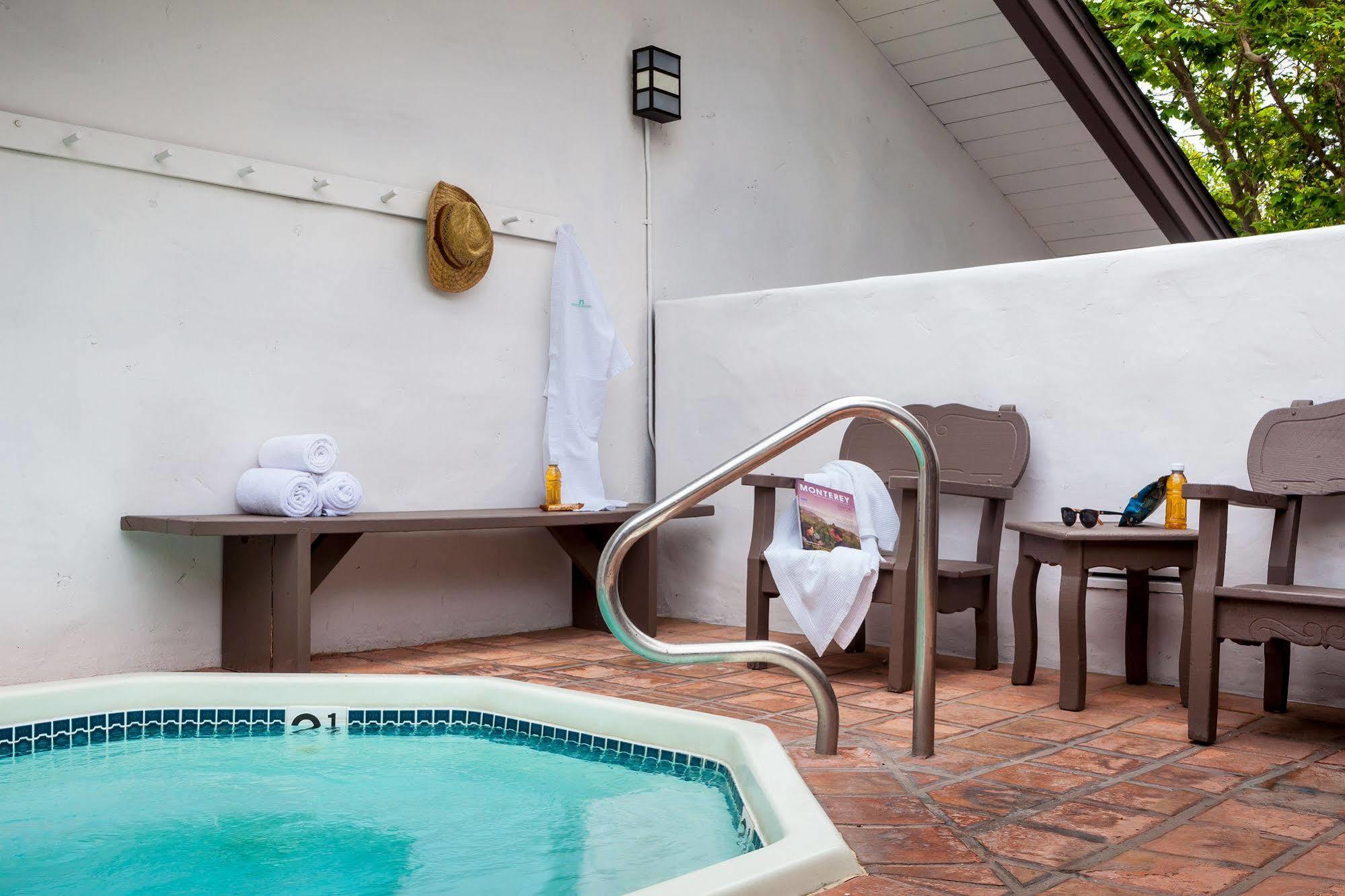 Pacific Hotel 4*
