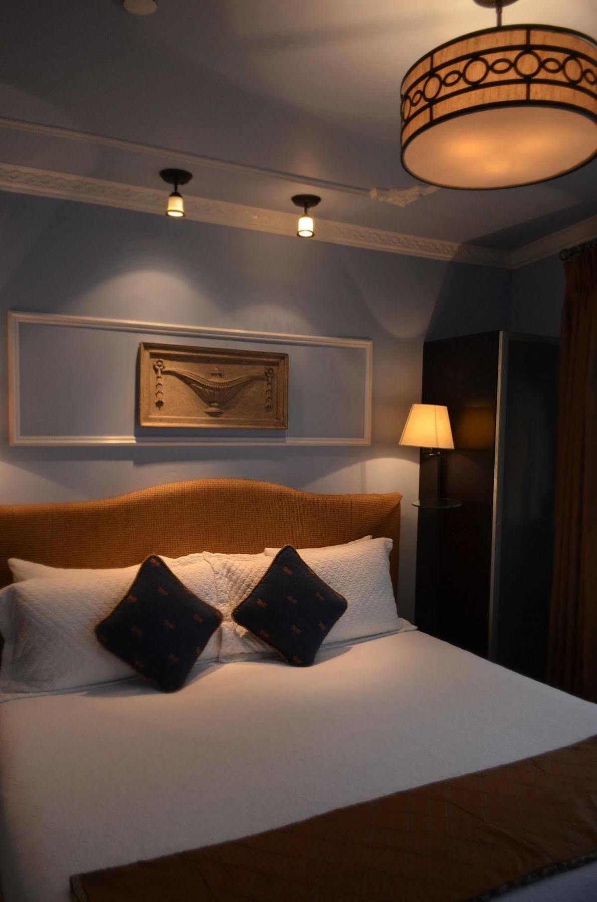 1110 (adults Only) Inn