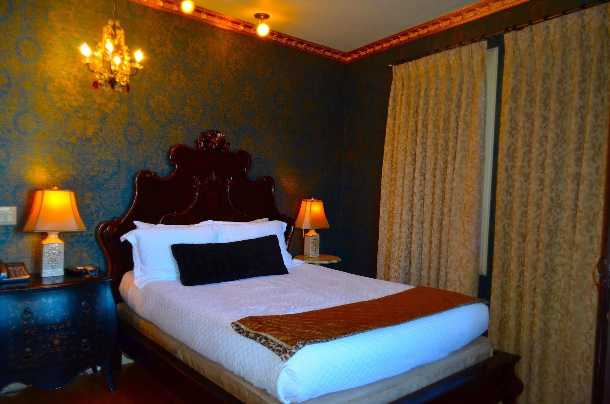 1110 (adults Only) Inn