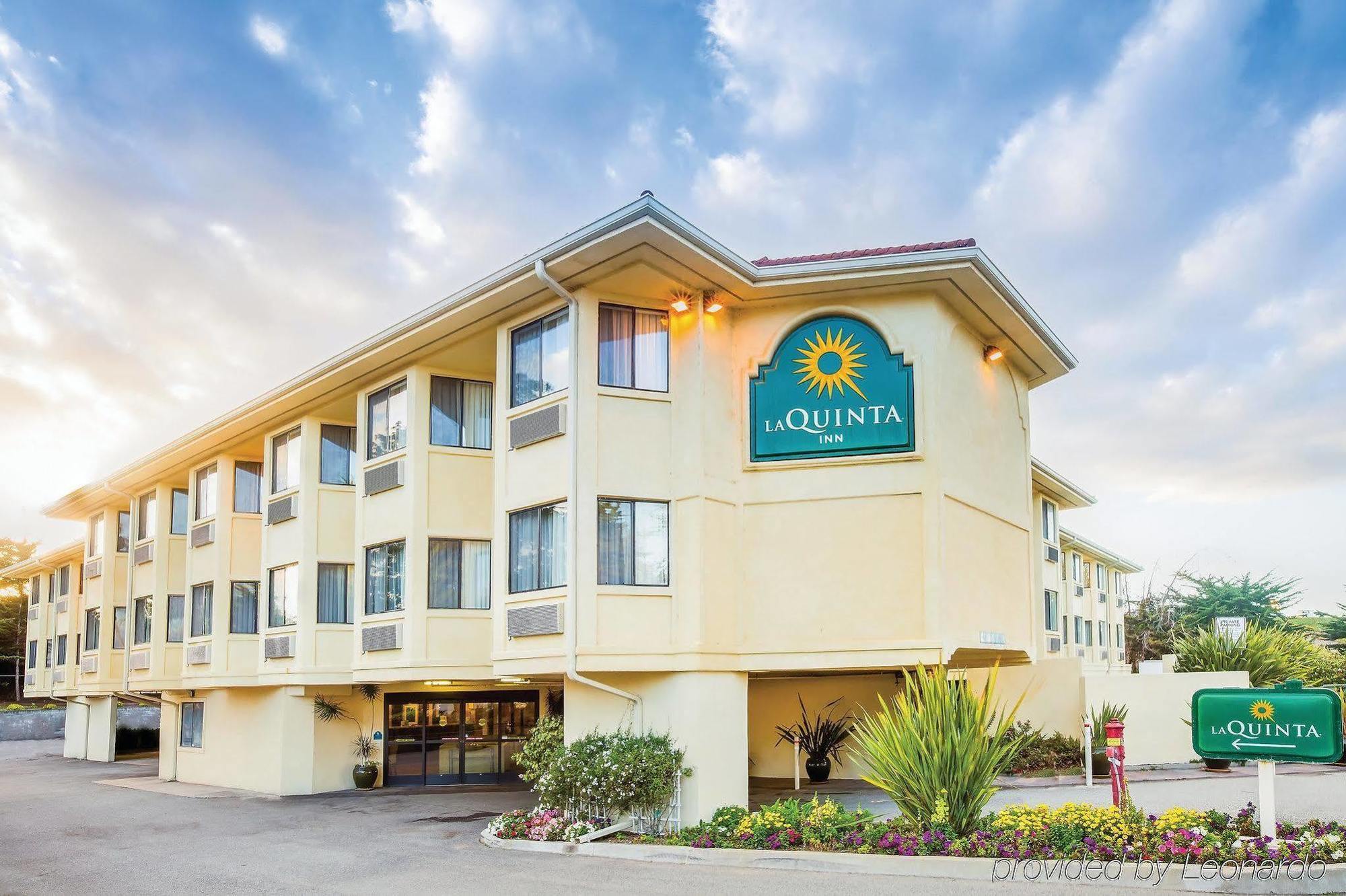 Hotel Hampton Monterey
