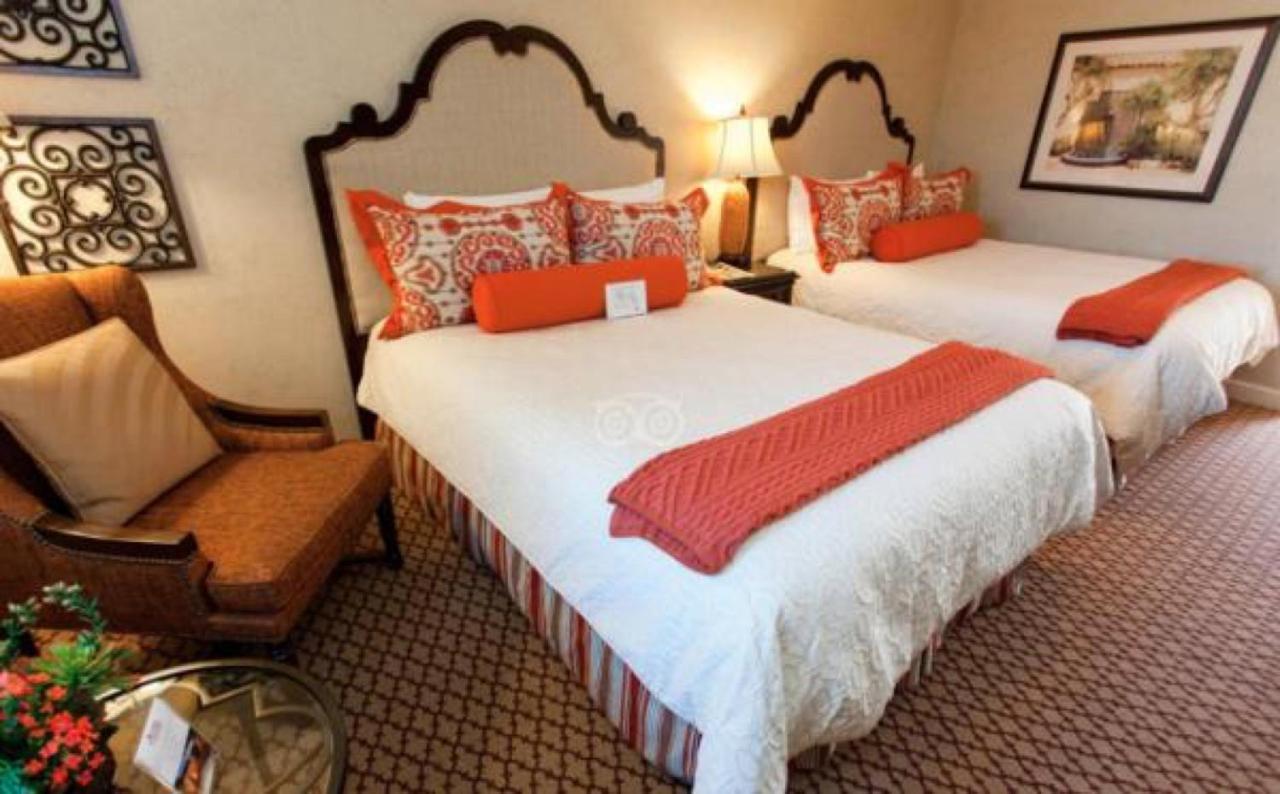Resort Casa Munras Garden & 3*
