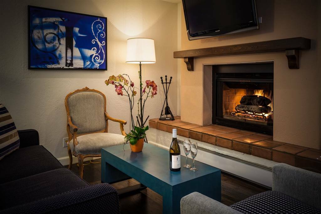 Pacific Hotel Monterey