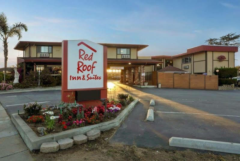 Red Roof &