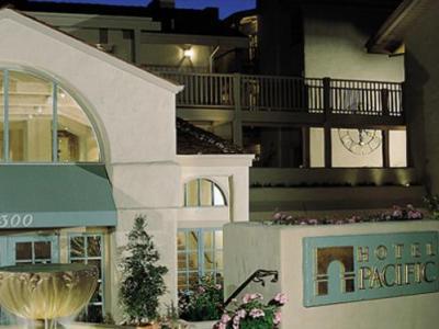 Hotel Pacific