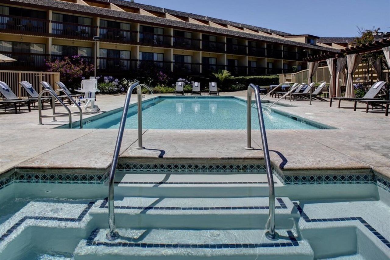 Hilton Garden 3*