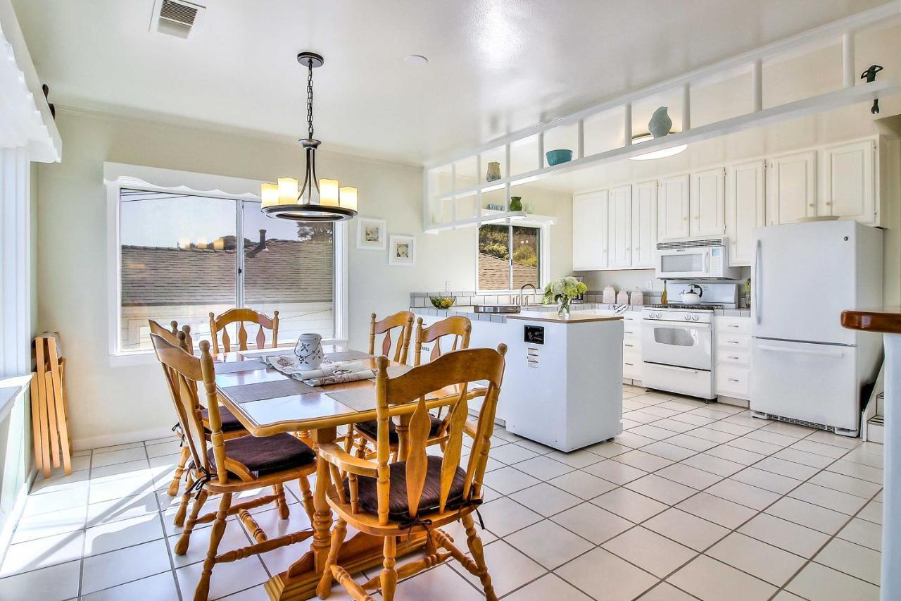 Stunning With Views Right On The Bay!