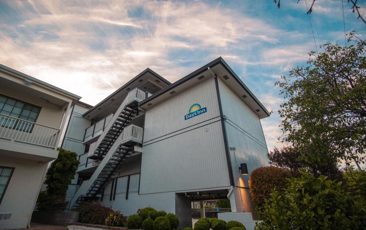 Motel Days By Wyndham Downtown Monterey